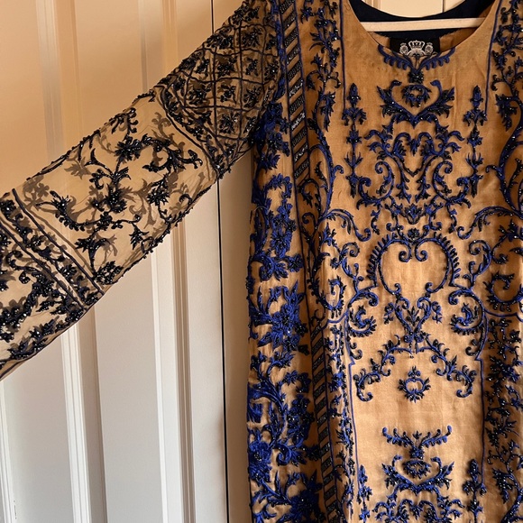 HSY by Hassan Shehreyar Yasin Gold Navy Blue Heavy Formal 3-Piece Size S - Picture 3 of 9